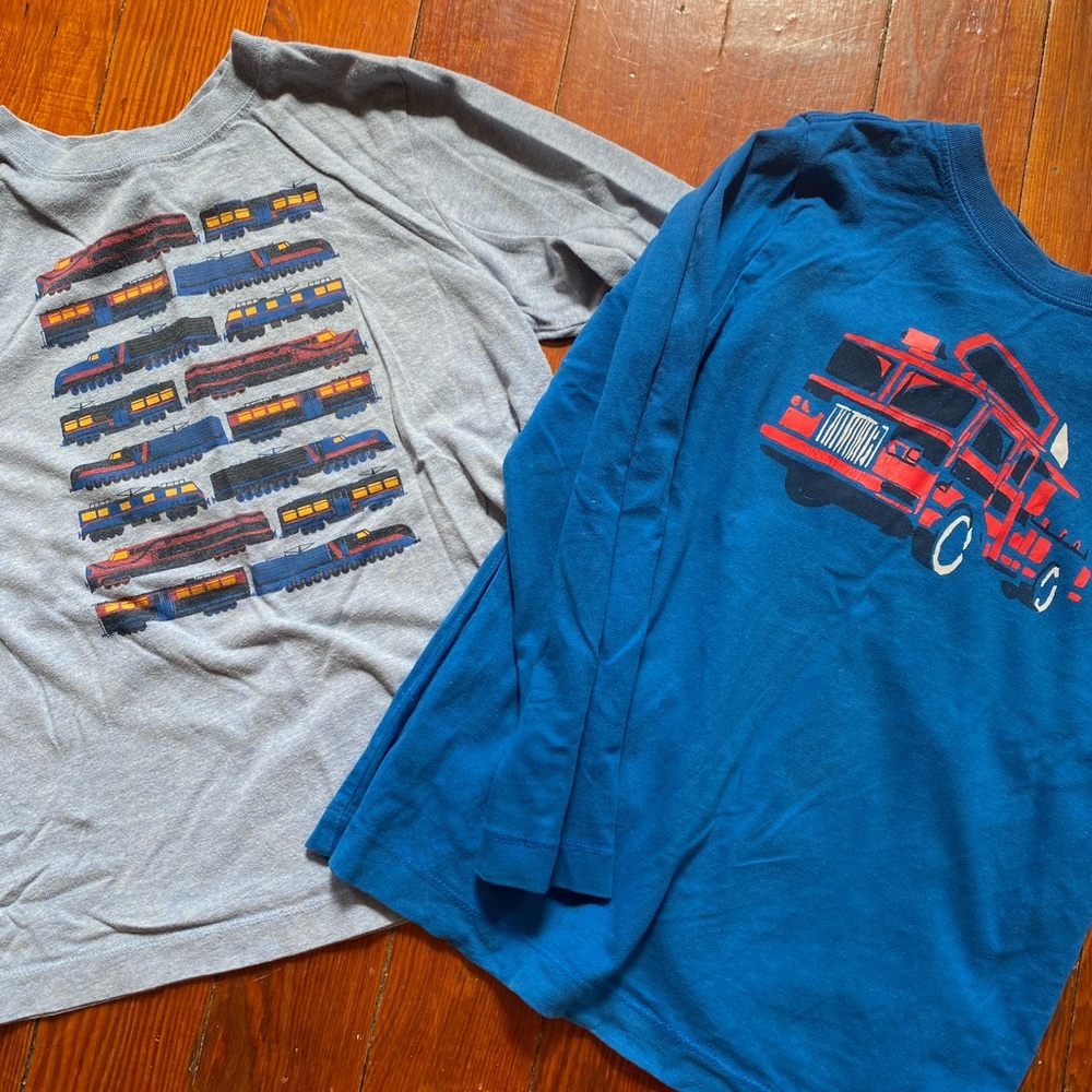 2 long sleeves Hanna Andersen tshirts
